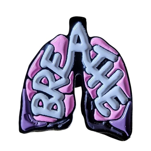 Dont forget to BREATHE Lungs Enamel Pin - Picture 2 of 9